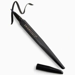 Chica Beauty Black Liquid Eyeliner smudge proof NIB
